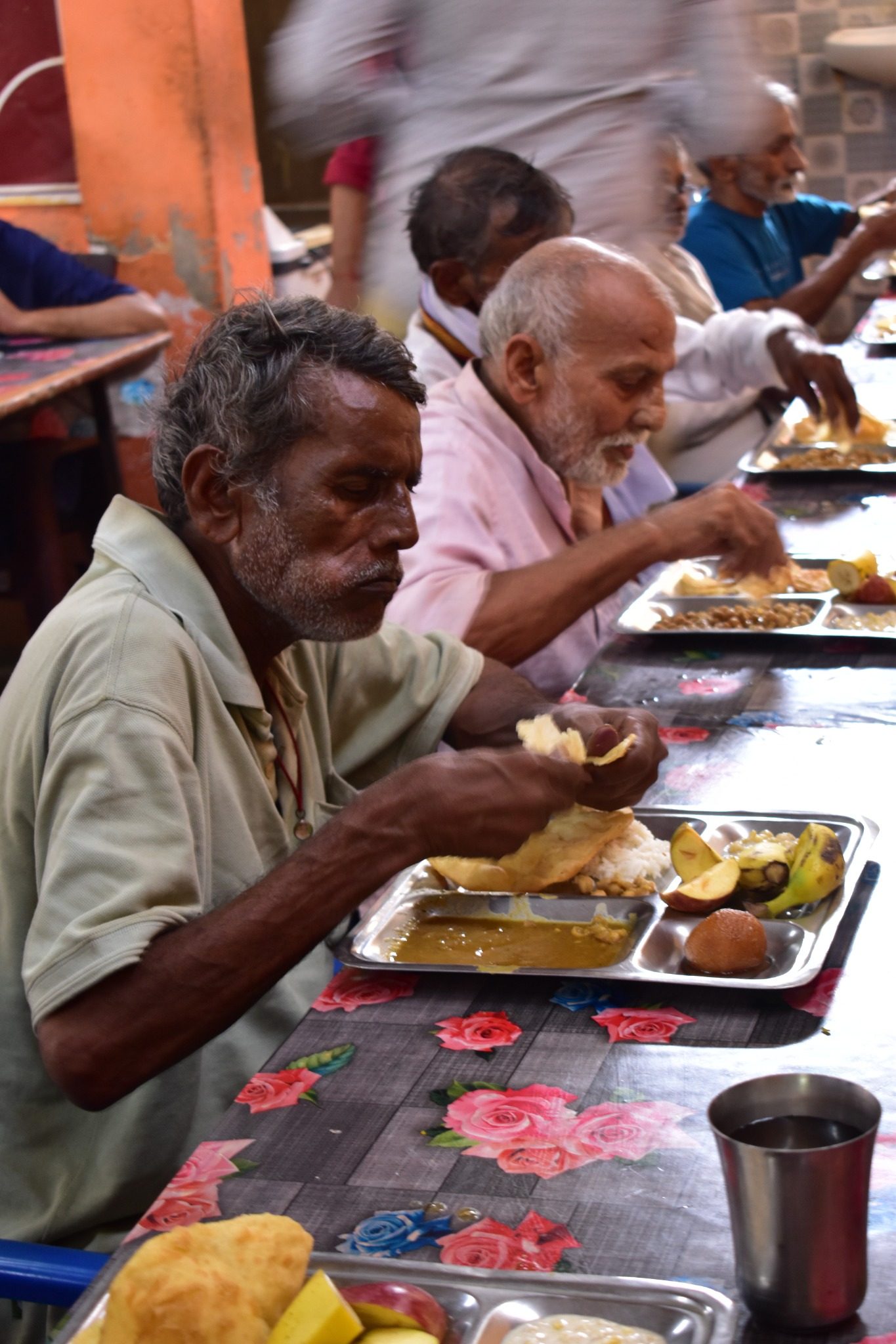 Community meal support