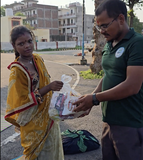 Food seva activity