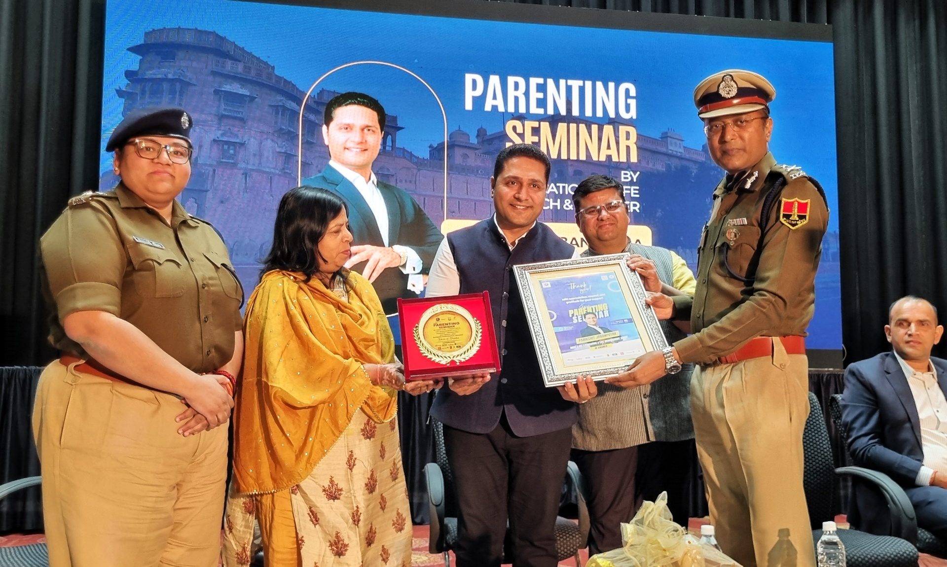 Parikshit Jobanputra at a live parenting seminar